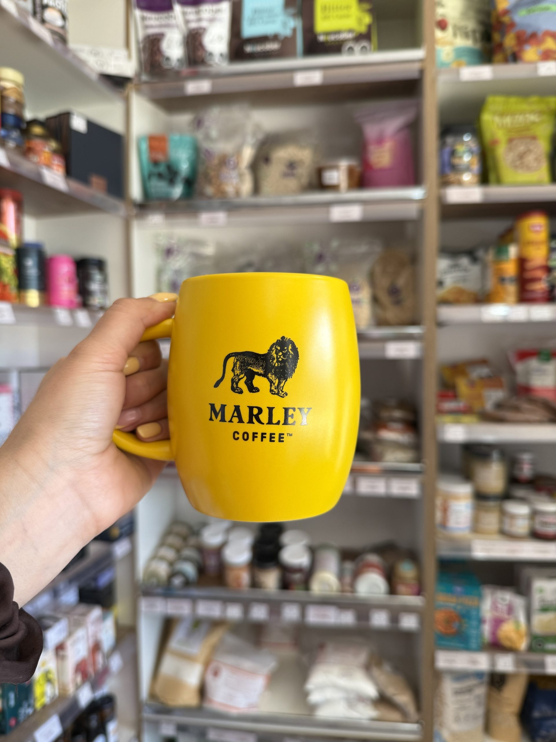 MUG AMARILLO CERAMICA MARLEY