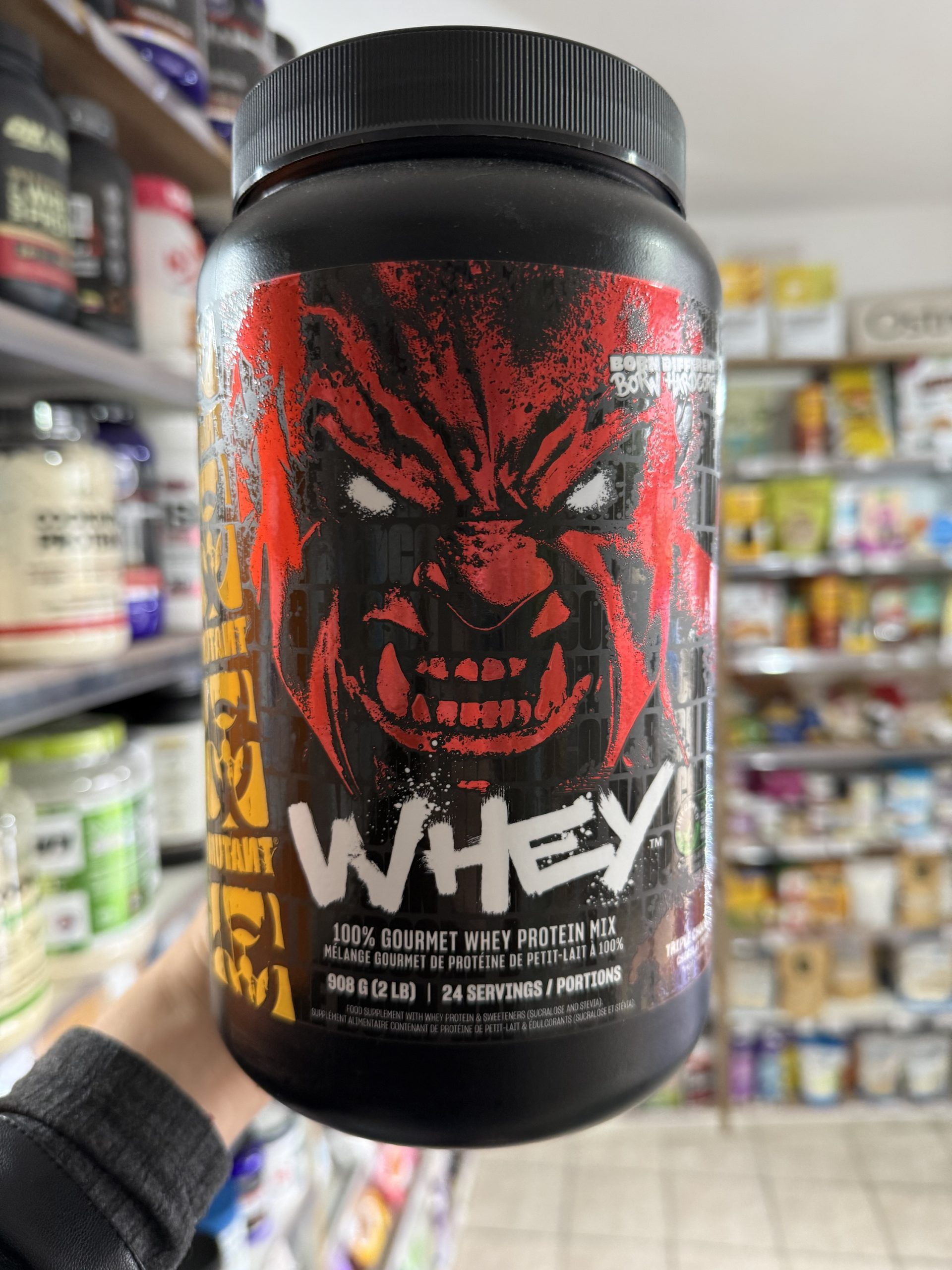PROTEÍNA MUTANT 100% WHEY 2 LB SABOR TRIPLE CHOCOLATE
