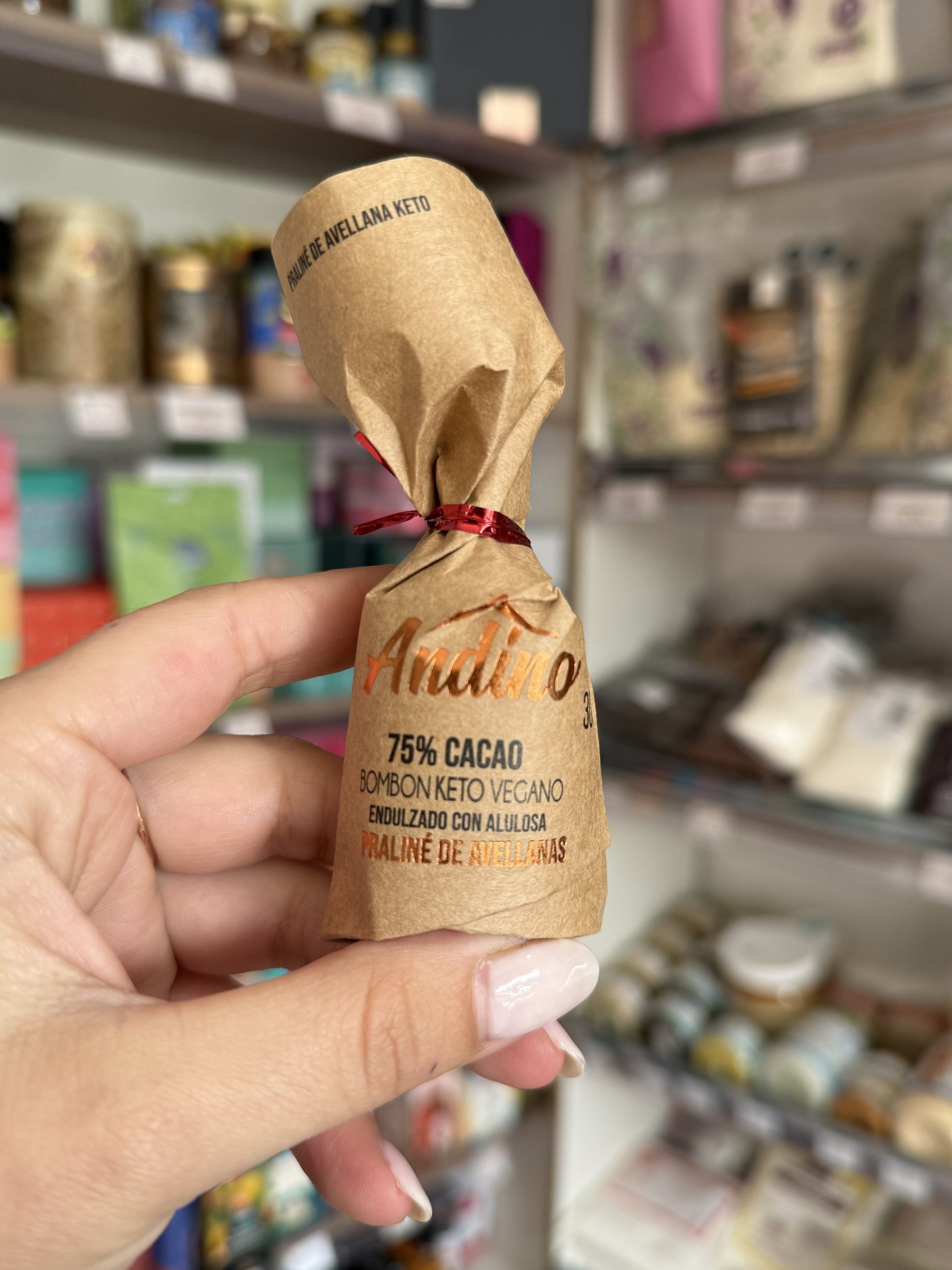 BOMBON  ANDINO PRALINÉ DE AVELLANA 30 GR