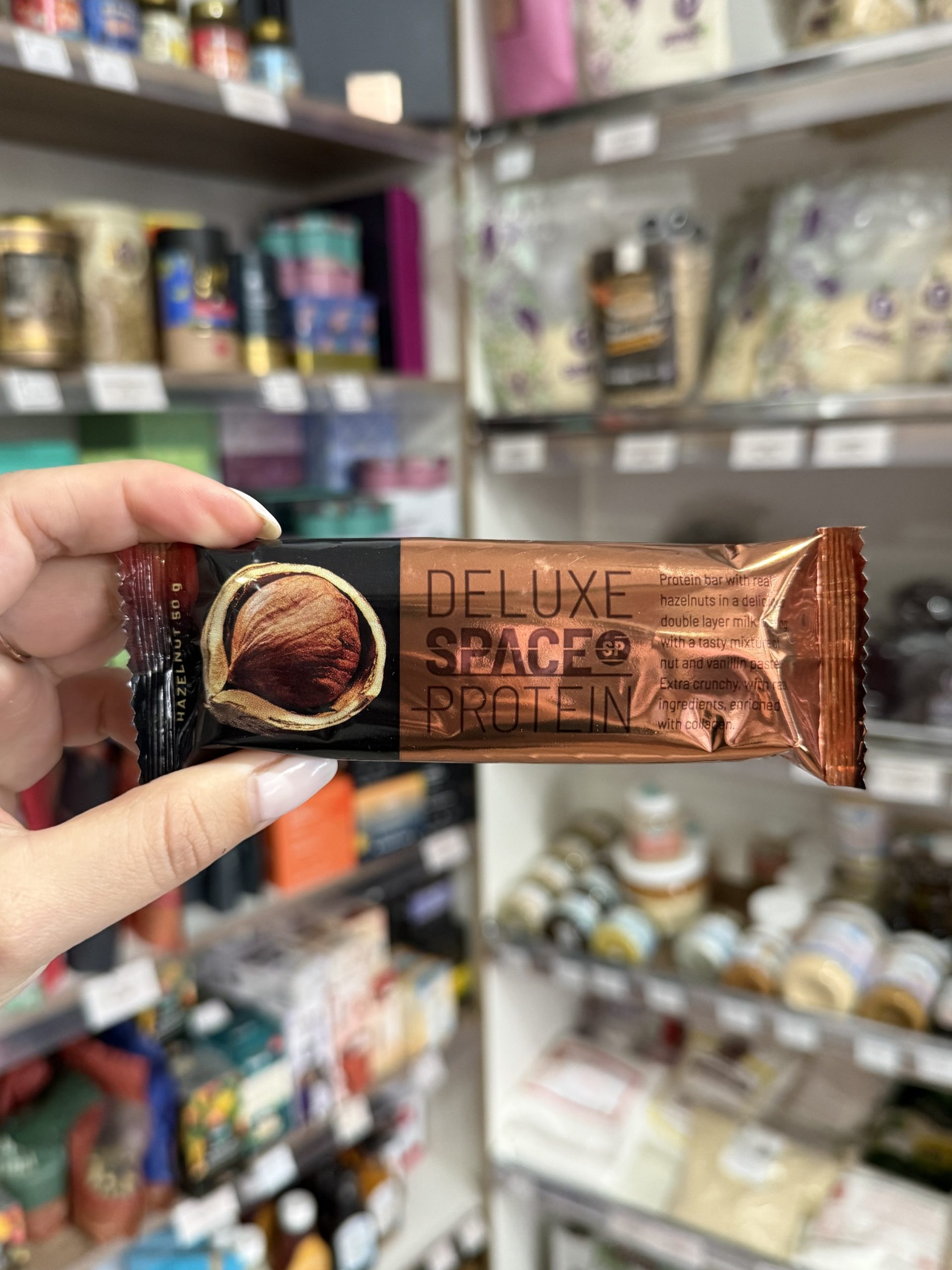 BARRA DE PROTEÍNA DELUXE SPACE AVELLANA