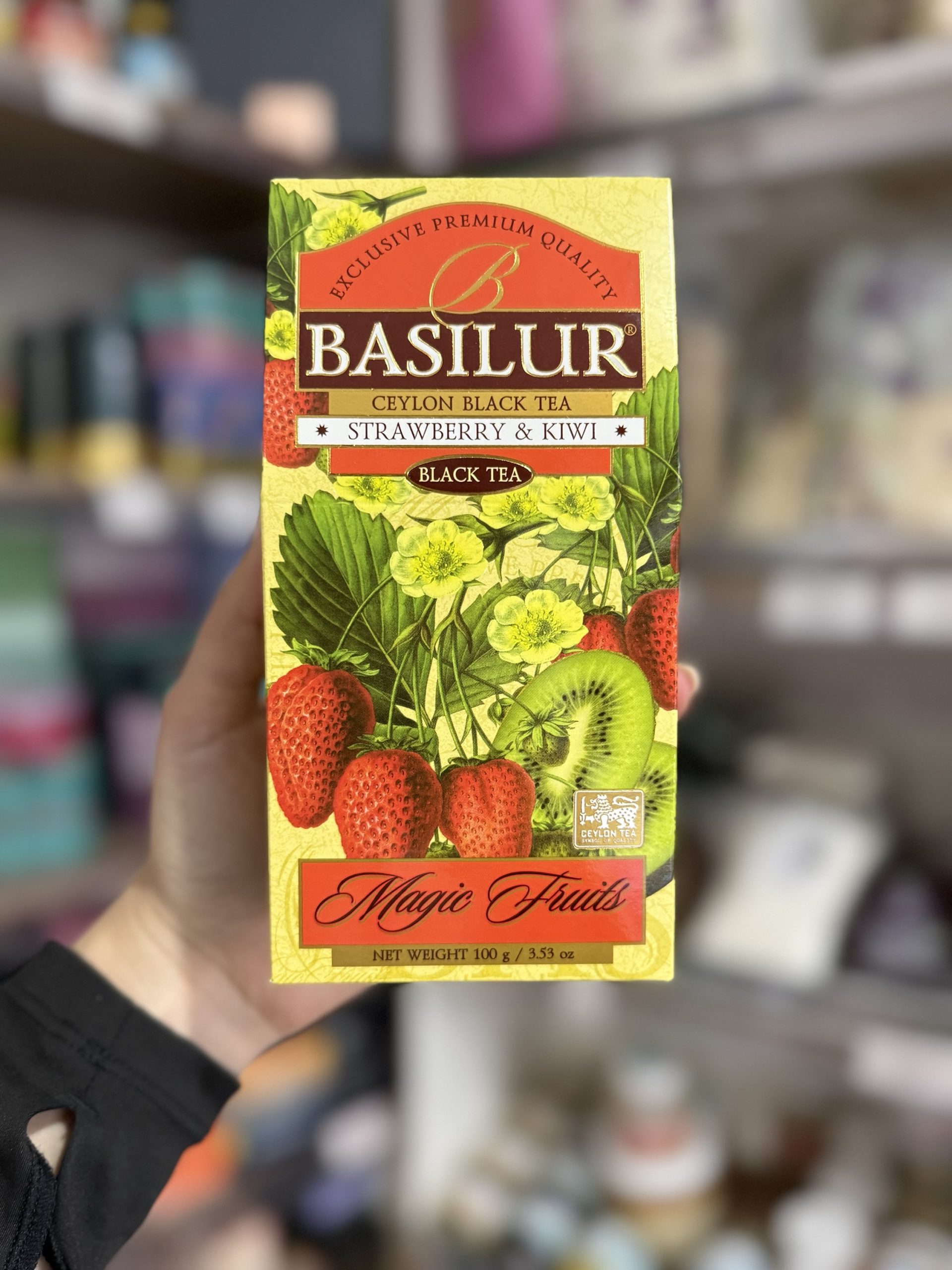 TÉ NEGRO BASILUR FRUTILLA KIWI 100 GR